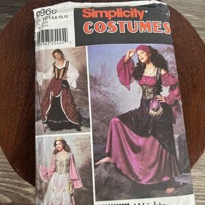 Simplicity Costumes #9966 Size HH 6,8,10,12 UNCUT Renaissance Gypsy Peasant